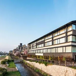 京都索拉利亚西铁尊贵酒店 京都