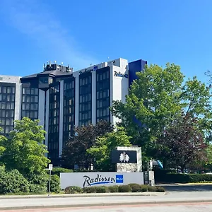 Hotel Radisson Blu Vancouver Airport & Marina