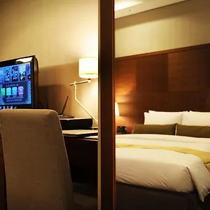 https://skypark-songdo.incheonhotels.info